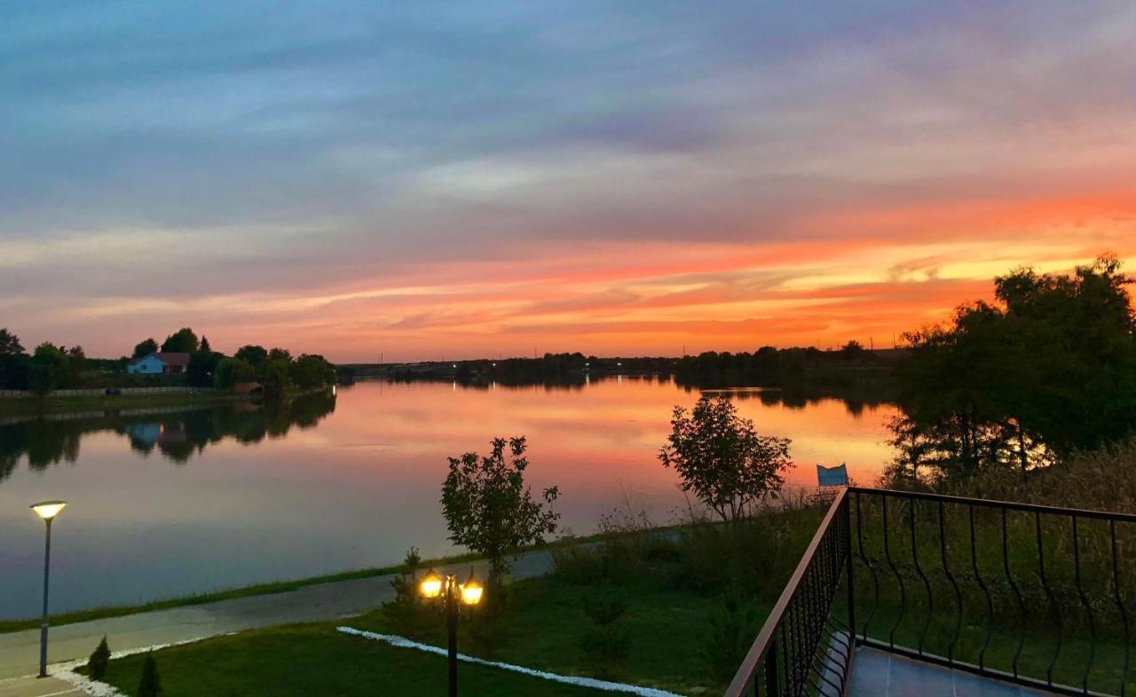 Snagov Lakeview Residences Tincabesti Exteriér fotografie